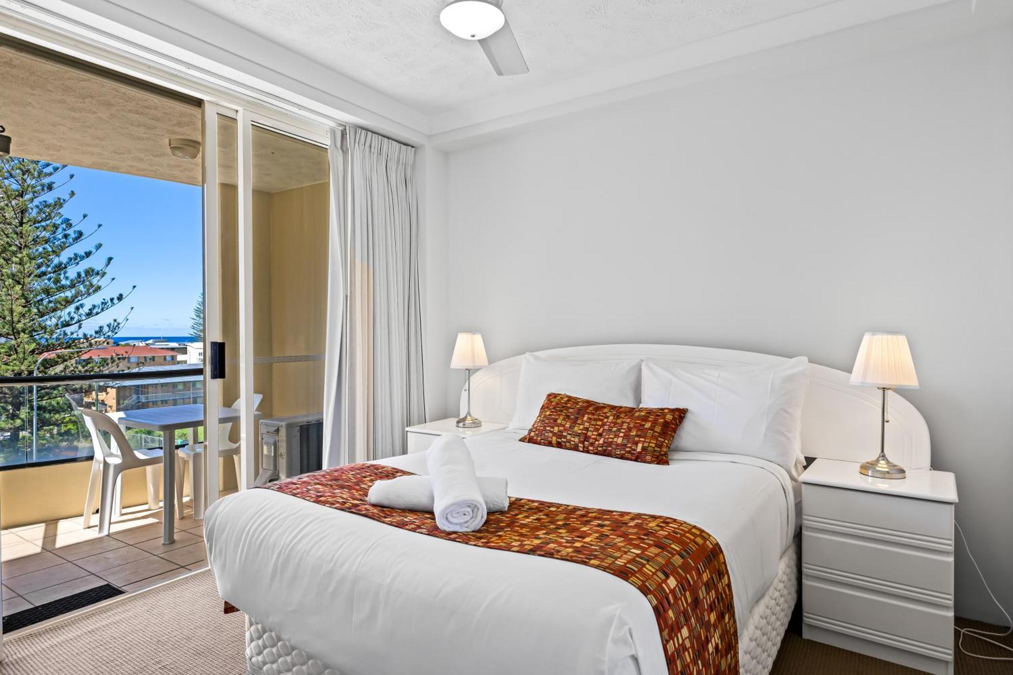 Palazzo Colonnades Aparthotel Gold Coast Exterior foto